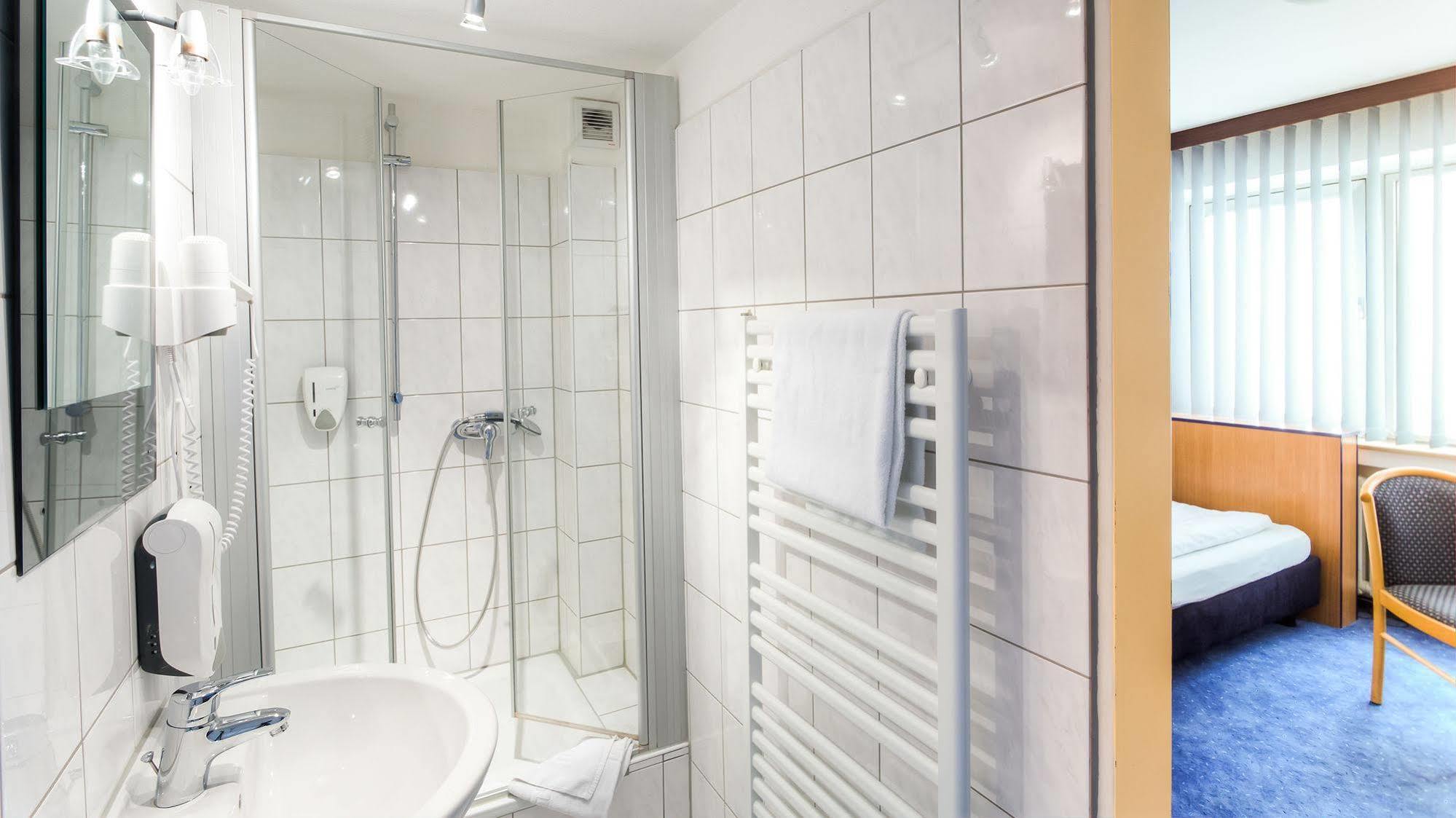 Hotel Luisenhof Mettmann Eksteriør bilde